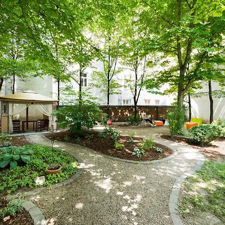 Allyouneed Hotel Vienna2 Exterior foto