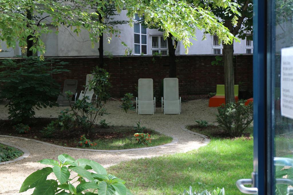 Allyouneed Hotel Vienna2 Exterior foto