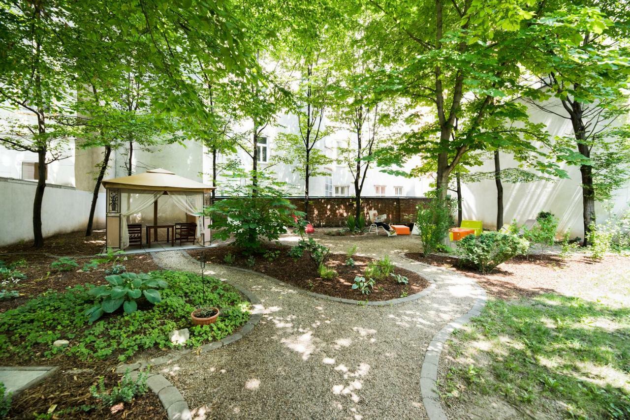 Allyouneed Hotel Vienna2 Exterior foto